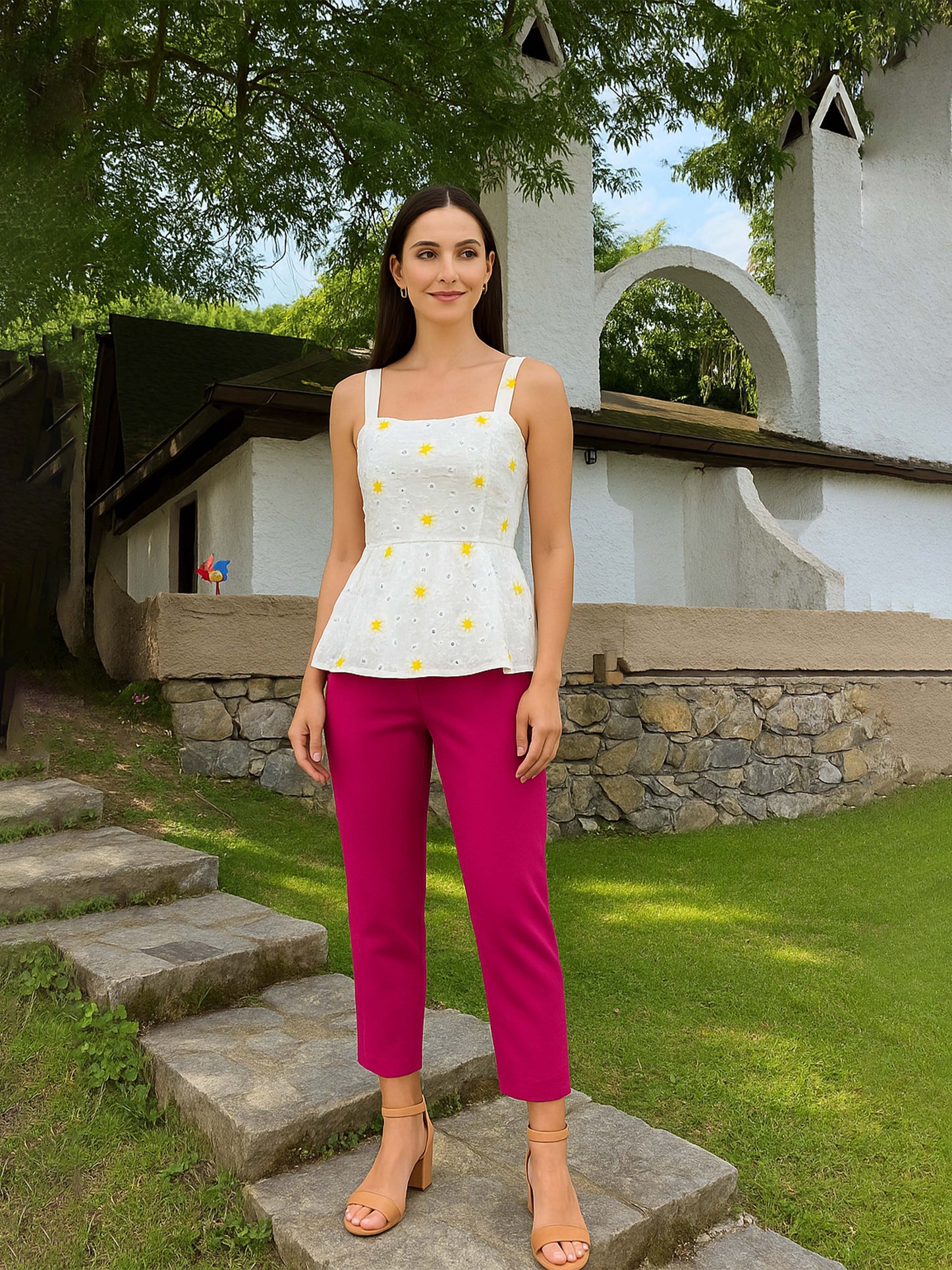 Bright Pink Women's Solid Cotton Lycra Kurti Pant