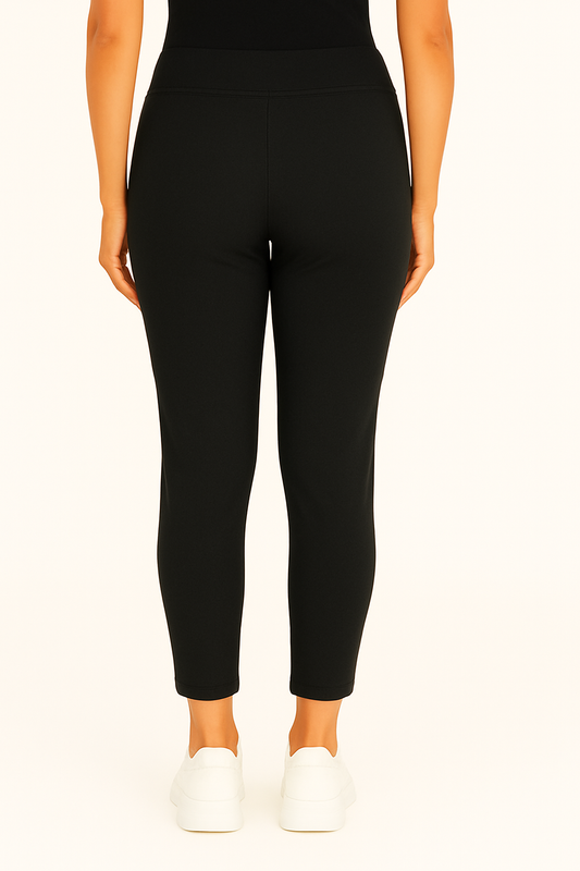 Black Women's Solid Elasticated Lounger Pant