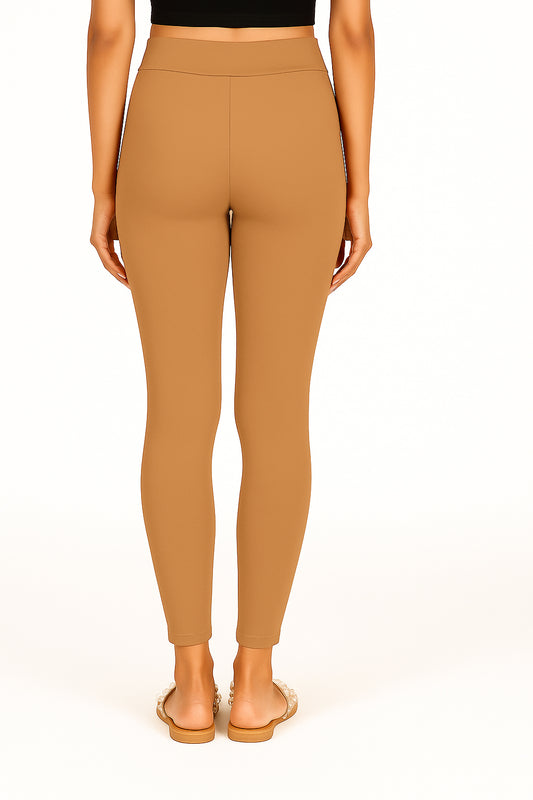 Biscuit Women's Solid Pleated Pant