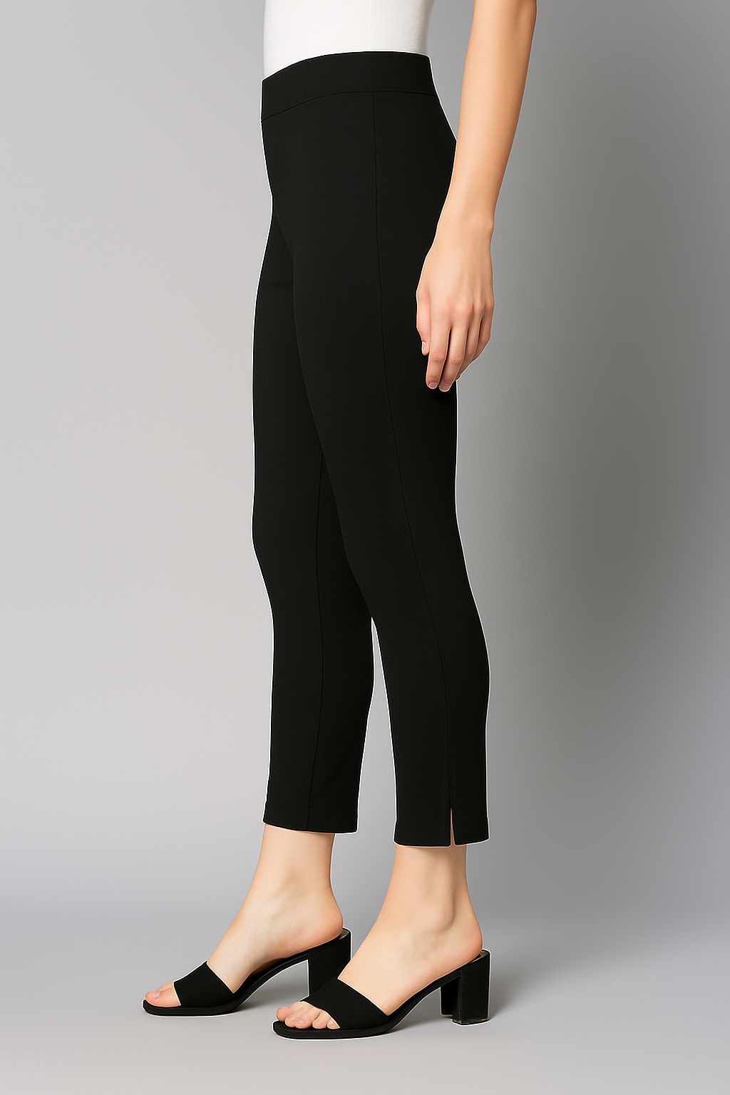 Black Women's Cotton Lycra Solid Straight Pant