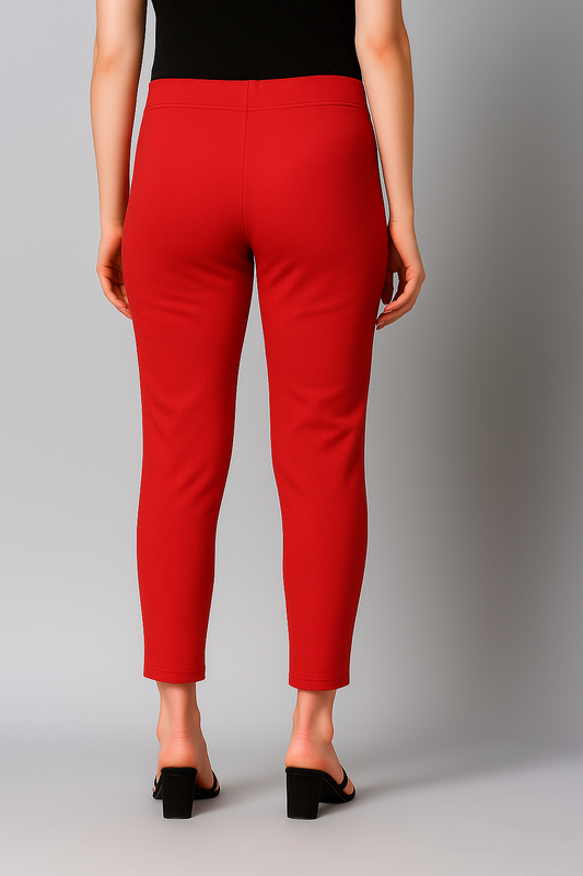 Red Women's Cotton Lycra Solid Straight Pant
