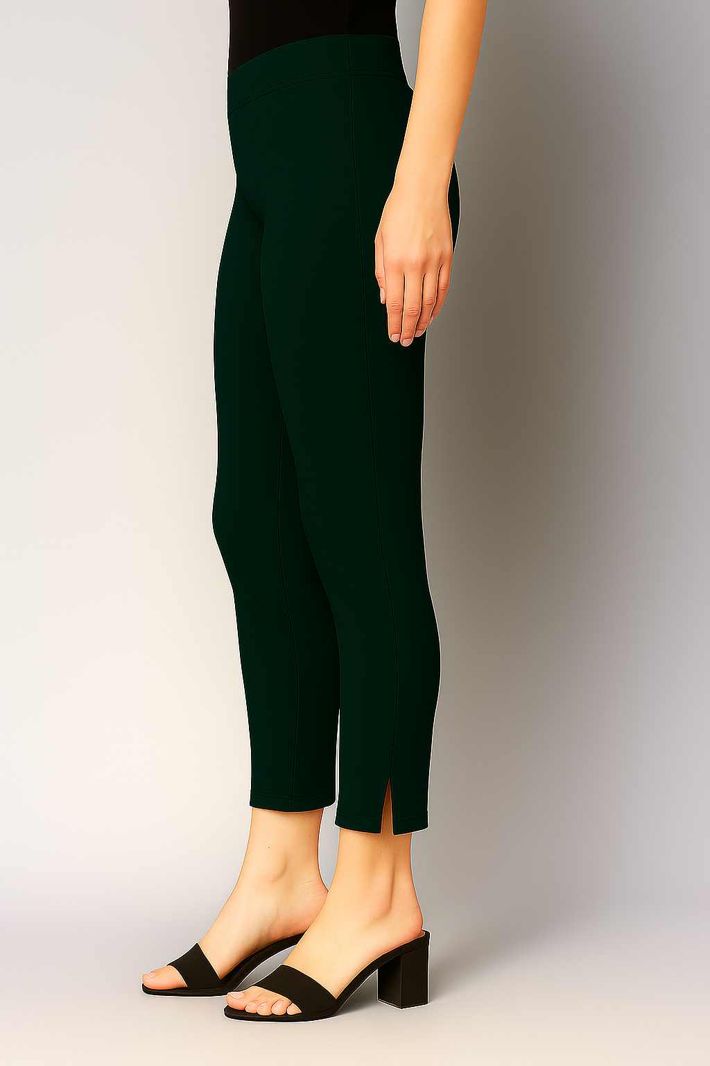 Bottle Green Women's Cotton Lycra Solid Straight Pant
