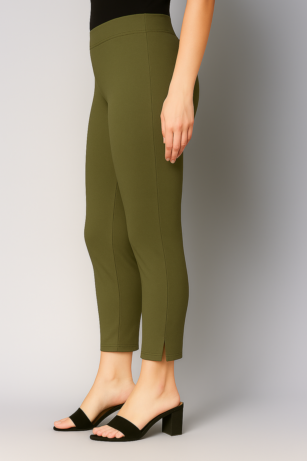 Mehendi Women's Cotton Lycra Solid Straight Pant