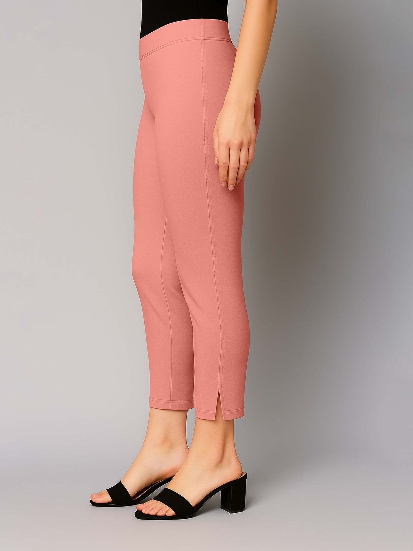 Peach Women's Cotton Lycra Solid Straight Pant