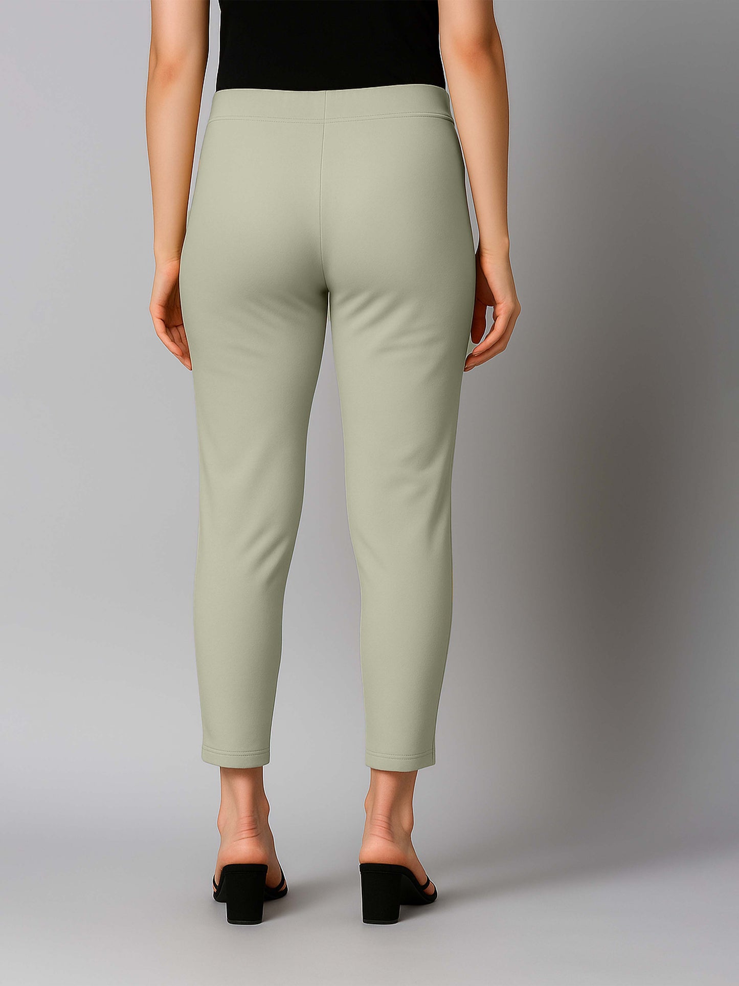 Ecru Women's Cotton Lycra Solid Straight Pant