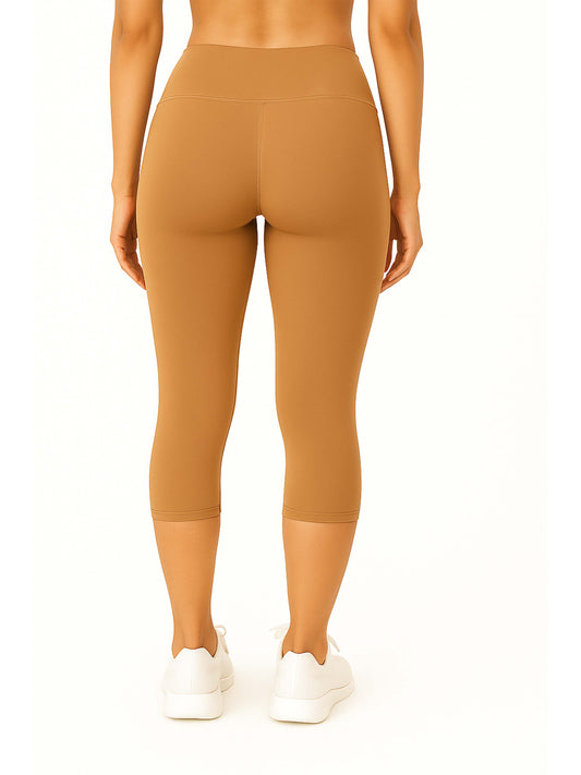 Biscuit Women's Solid Capri pant