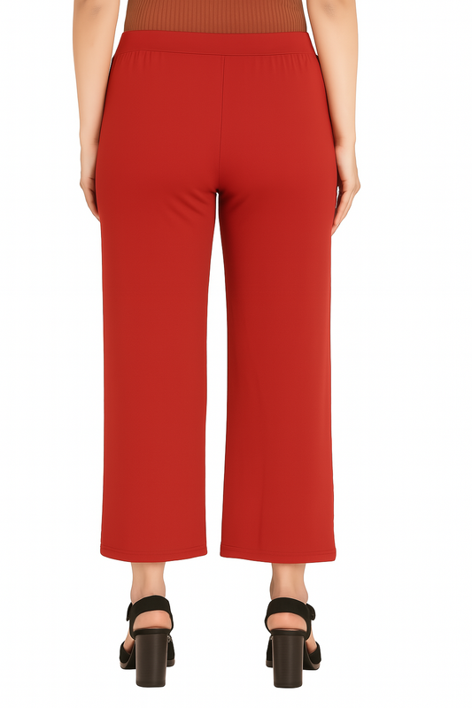 Red Women's Solid Relaxed Fit Pant