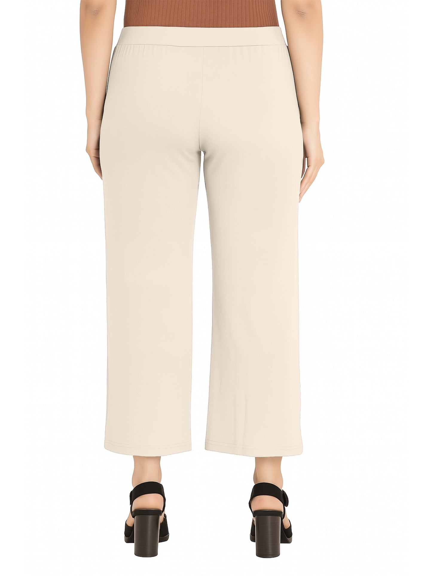 O white Women's Solid Relaxed Fit Pant