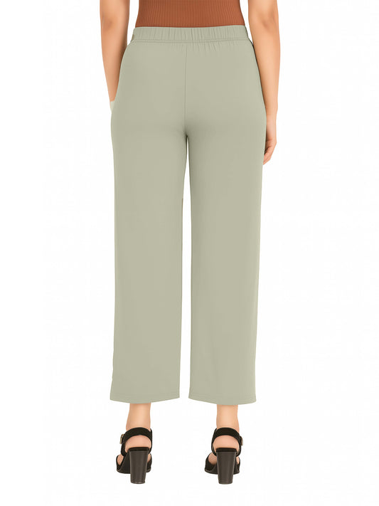 Ecru Women's Solid Relaxed Fit Pant